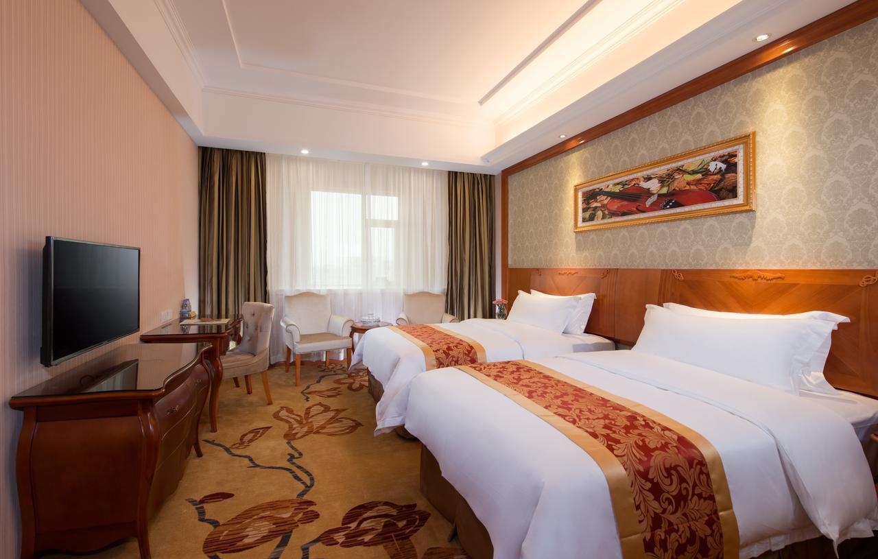 Vienna Hotel - Da Ju Yuan Branch Shenzhen Exterior foto
