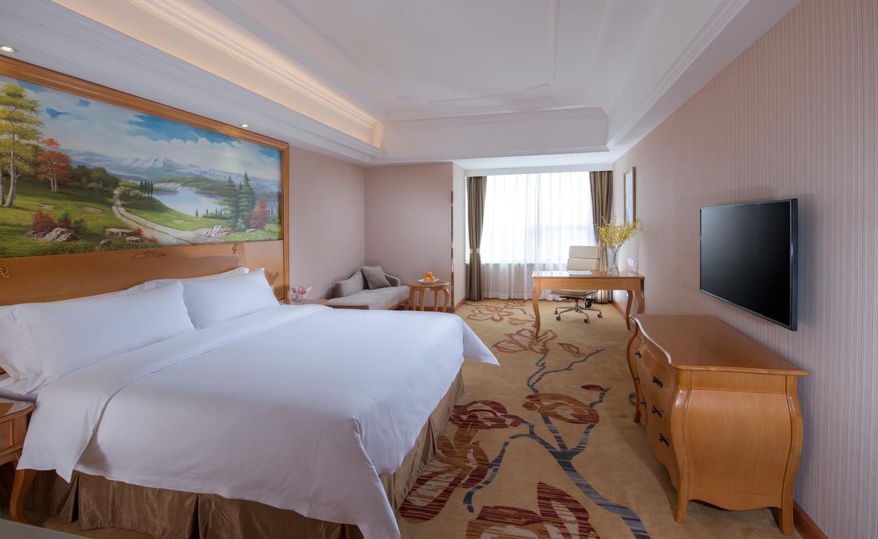 Vienna Hotel - Da Ju Yuan Branch Shenzhen Exterior foto